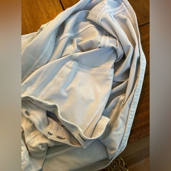 LuLuLemon ultra Light Gray (silver) Tennis/Golf Skirt; Size 12; GREAT condition! - Picture 10 of 16